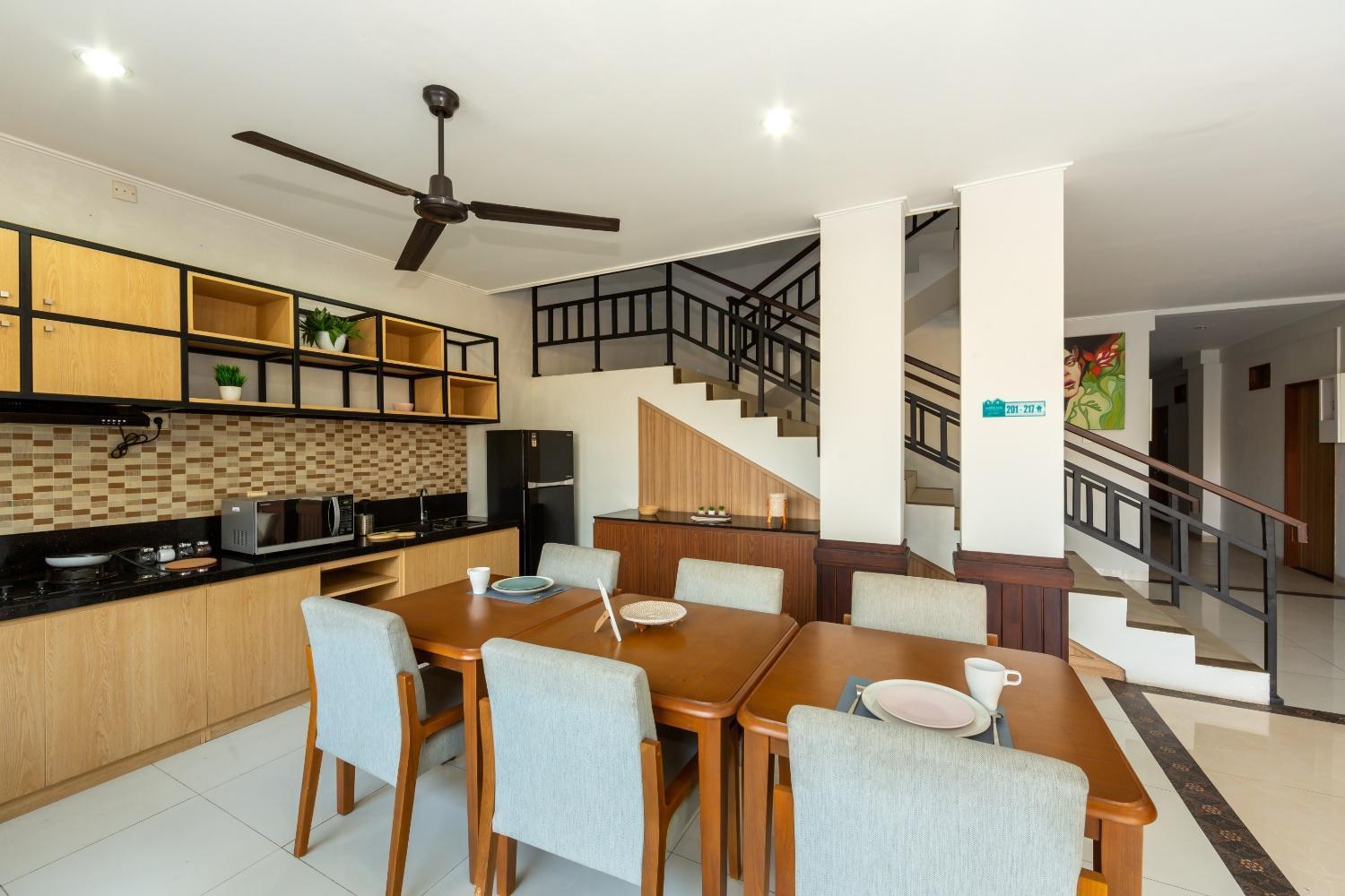 Cove Matahari Guesthouse Sunset Legian  Exterior photo